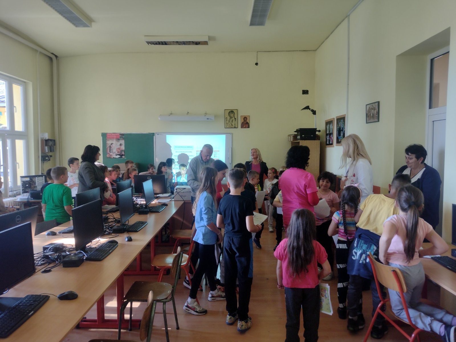 Dom zdravlja Gornji Milanovac Obeležen Mesec pravilne ishrane i Svetski dan čistih ruku