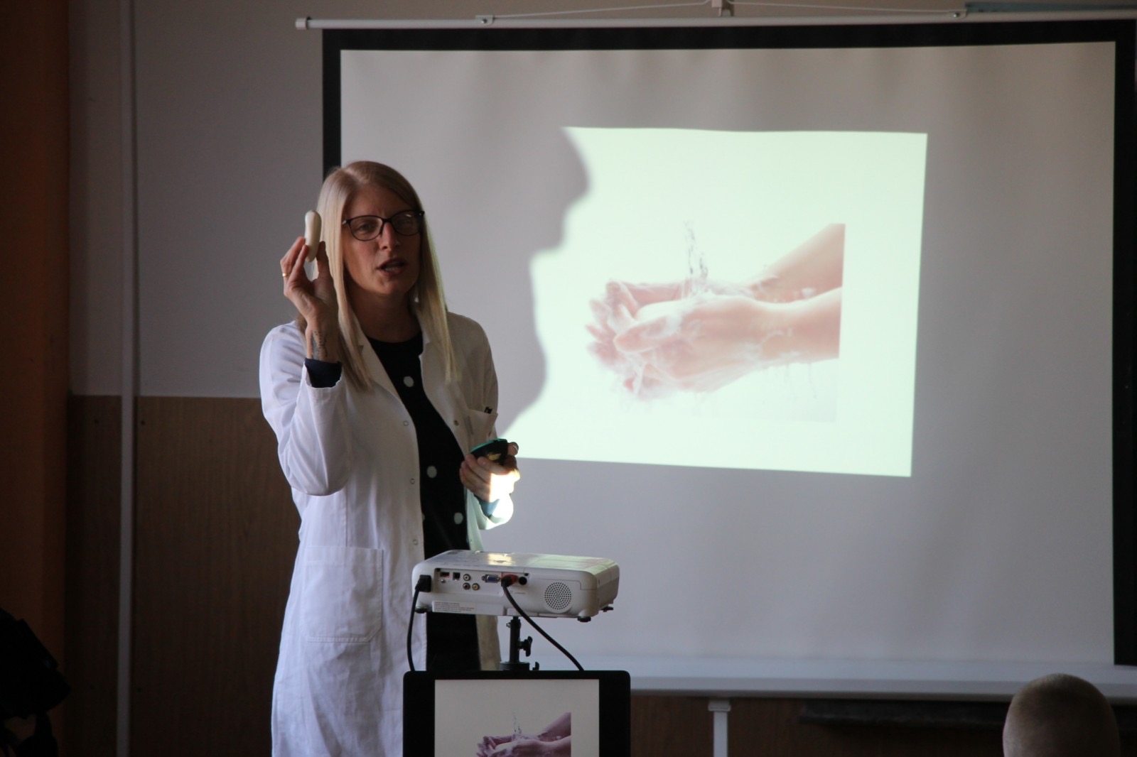 Dom zdravlja Gornji Milanovac Obeležen Mesec pravilne ishrane i Svetski dan čistih ruku