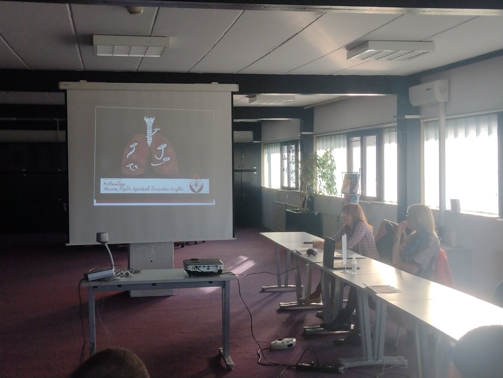 Dom zdravlja Gornji Milanovac Održano predavanje na temu: „Mesec borbe protiv bolesti pluća“ u kompaniji Helios Srbija A.D.