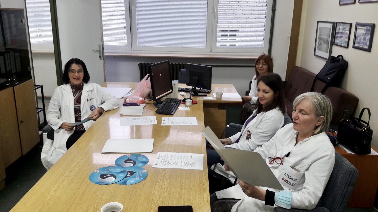 Dom zdravlja Gornji Milanovac U ponedeljak, 28.11.2022. godine, dr Ivanka Vukmanović - Bošnjak, spec. opšte medicine, je svojim kolegama u Službi za zdravstvenu zaštitu odraslih održala predavanja povodom Međunarodnog dana borbe protiv nasilja nad ženama.