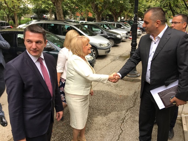 dom zdravlja Vakcinišite svoju decu prema kalendaru vakcinacije-sačuvajmo kolektivni imunitet male boginje Gornji Milanovac